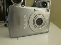 Canon PowerShot SD630 image