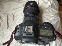 Canon EOS 1DC image