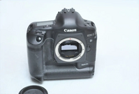 Canon 1D Mark II image