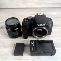 Canon EOS Rebel T7i image
