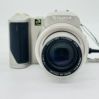 Fujifilm FinePix 4900 Zoom image