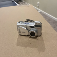 Olympus D-550 Zoom image