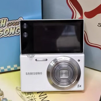 Samsung MV800 image