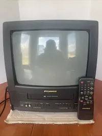 SYLVANIA SRC221 image