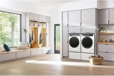 Electrolux ELFE7637AW Image