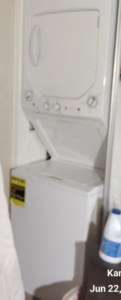 GE Unitized Spacemaker Image