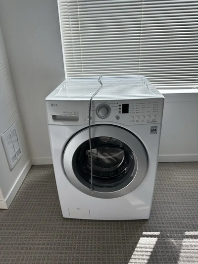 LG Wm2240cw Image