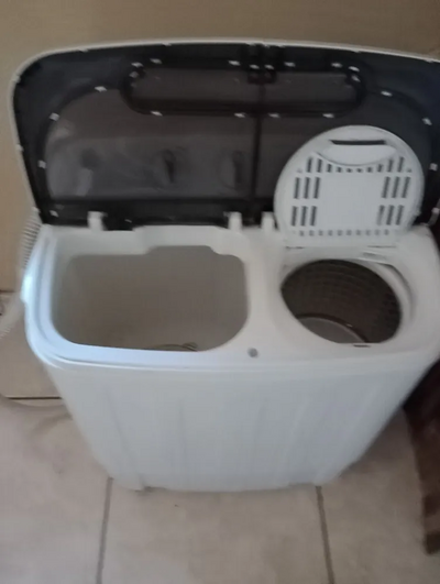 Unbranded Washing machine Image