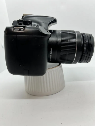 Canon EOS 1100d Image
