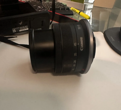 Canon EOS R100 RF-S18-45mm F4.5-6.3 IS STM & RF-S55-210mm F5-7.1 IS STM Lens Kit Image