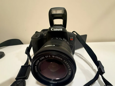 Canon EOS Rebel T6i Image