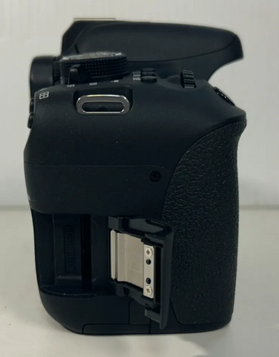 Canon Eos rebel t6i Image