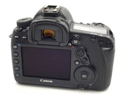 Canon EOS Kiss M2 Image