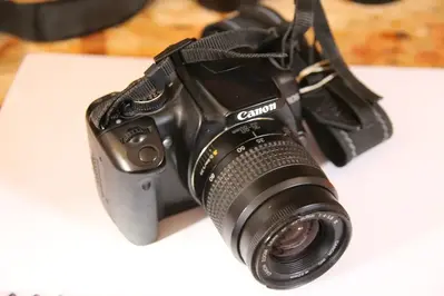 Canon Rebel XTI Image