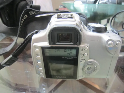 Canon A2000 IS Image