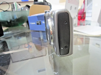 Canon Powershot a1000 is Image