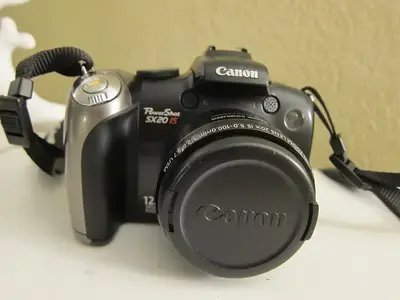 Canon PowerShot SX20IS Image