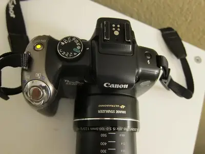 Canon PowerShot SX20IS Image