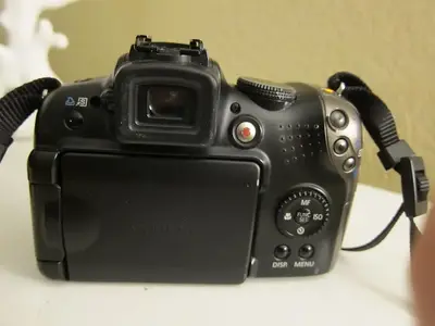 Canon PowerShot SX20IS Image