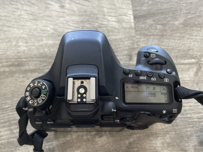 Canon EOS M50 Image