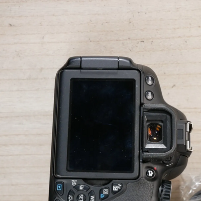 Canon Rebel T6 Image