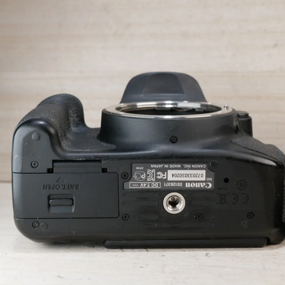 Canon Rebel T6 Image