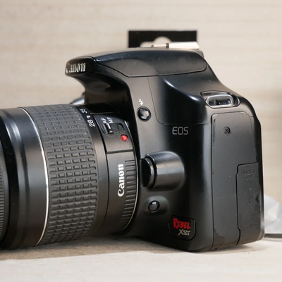 Canon EOS Rebel Xsi Image