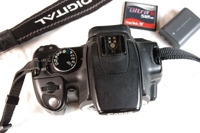 Canon Eos digital rebel xt Image