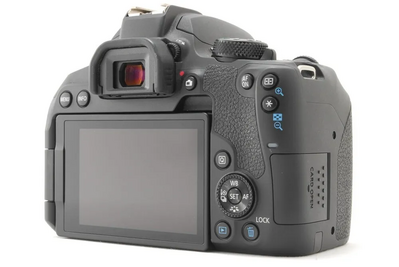 Canon Kiss X10i Image