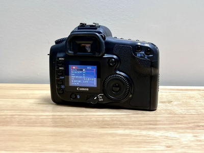 Canon 20D Image