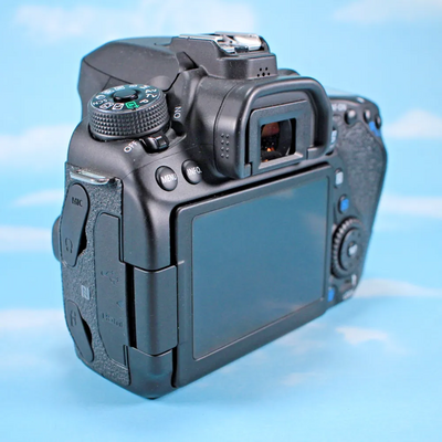 Canon Eos 80d Image