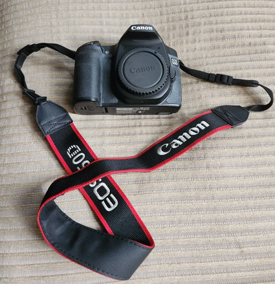 Canon 5D Mark II Image
