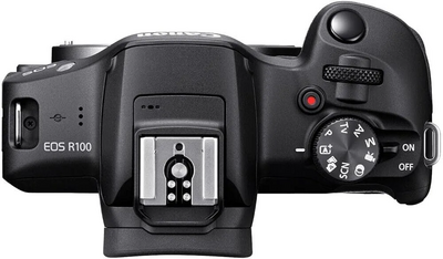 Canon EOS R100 RF-S18-45mm F4.5-6.3 IS STM Lens Kit Image