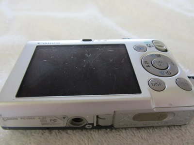 Canon PowerShot SD1200IS Image