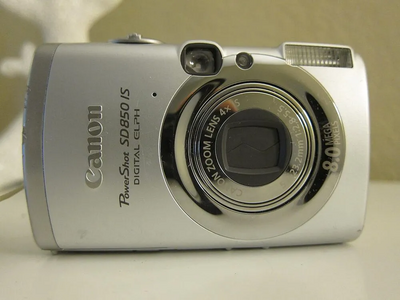 Canon PowerShot SD850 IS Image