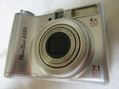 Canon PowerShot A550 Image