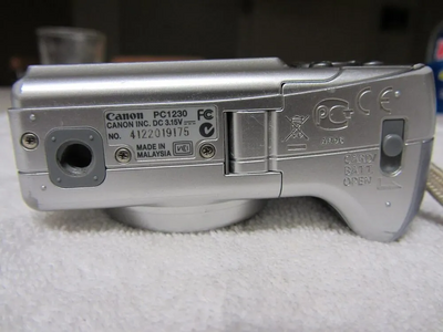Canon PowerShot A550 Image