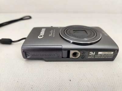 Canon PowerShot ELPH 130 IS Image