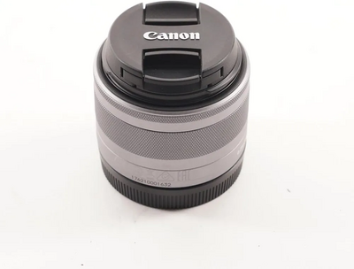 Canon EOS M200 EF-M 15-45mm IS STM Kit (White) Image