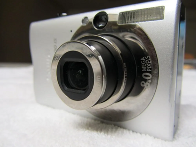 Canon PowerShot SD1100IS Image