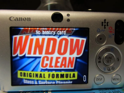 Canon PowerShot SD1100IS Image