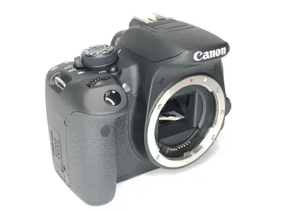 Canon EOS Kiss X7i Image
