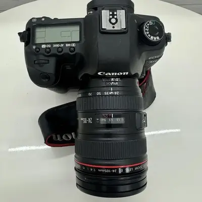 Canon Eos 5d mark ii Image