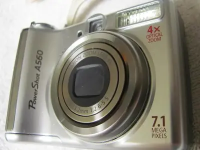 Canon PowerShot A560 Image