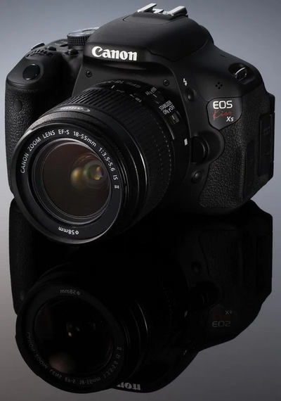 Canon EOS Kiss X5 Image