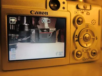 Canon Powershot SD200 Image