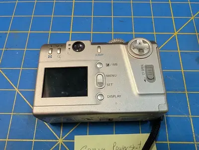 Canon Powershot s20 Image