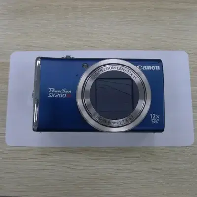 Canon PowerShot SX200 IS Image