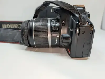 Canon Eos rebel xsi dslr Image