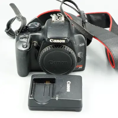 Canon Digital Rebel XS Image
